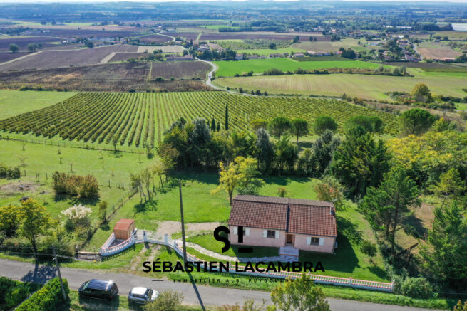 Maison avec Vue Panoramique - Terrain de 1842 m² - Sénouillac46
