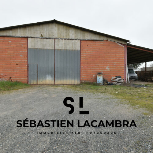 Hangar 600 m² et terrain 2600 m²