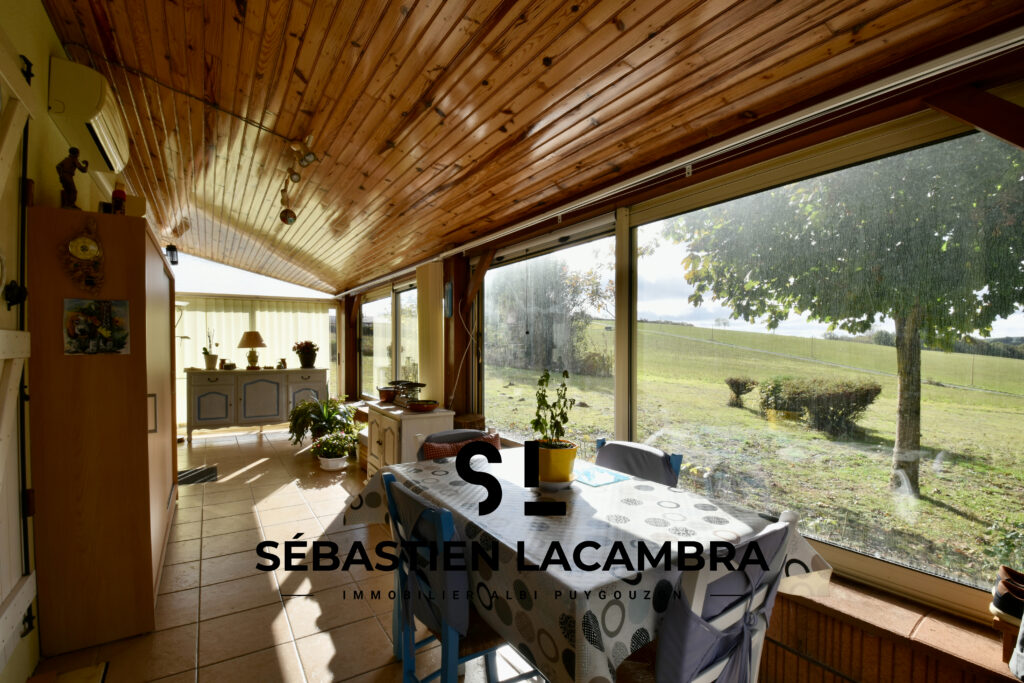 Maison de Montagne avec Plus de 2 Hectares de Terrain – Saint-Salvi de Carcavès