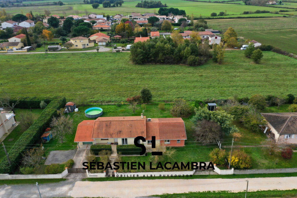 Maison Individuelle + 5 Pièces + Rénovée et Moderne + Saint-Lys + Grand Terrain Arboré