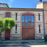Maison de charme 8 pièces – Rénovation haut de gamme – Garages, atelier & jardin – Cœur de Lisle-sur-Tarn – À pied des commodités38