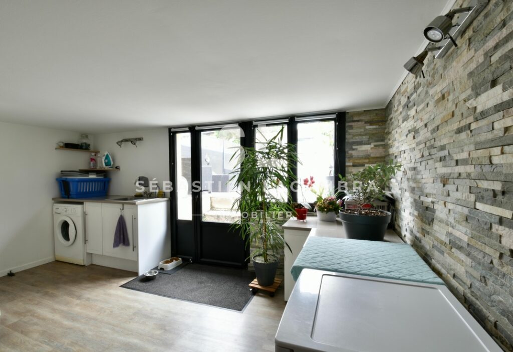 Maison de ville 3 pièces – 109 m² – Rénovation haut de gamme – Terrasse plein sud – Centre de Gaillac