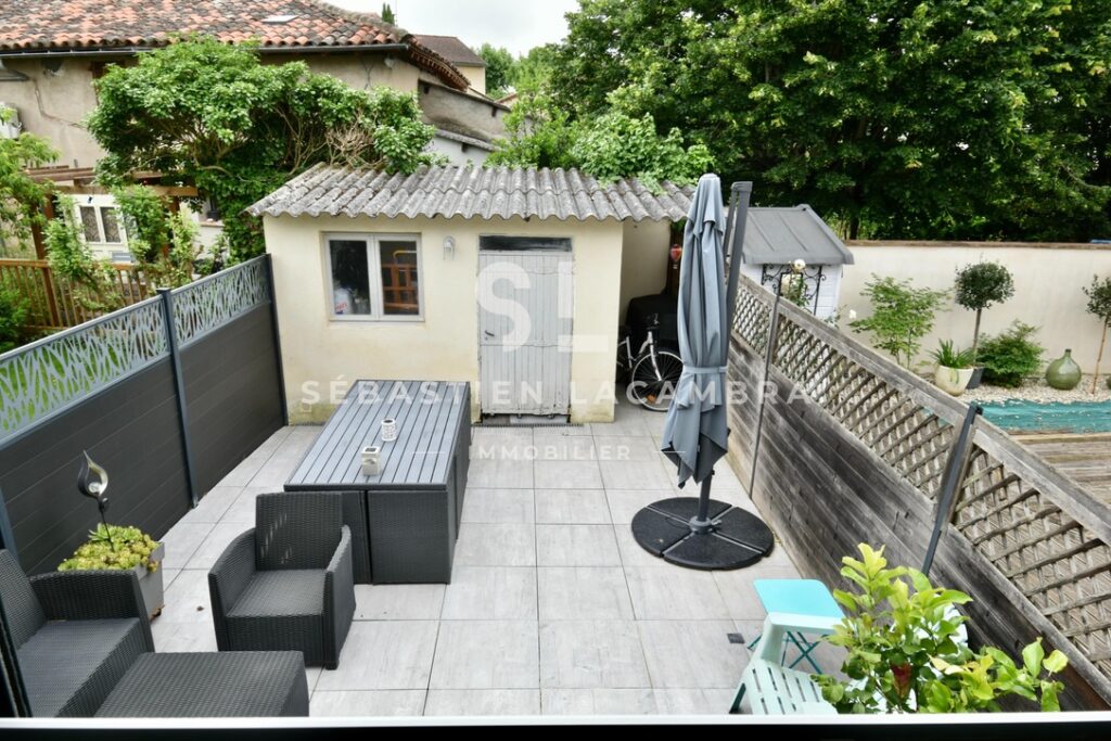 Maison de ville 3 pièces – 109 m² – Rénovation haut de gamme – Terrasse plein sud – Centre de Gaillac